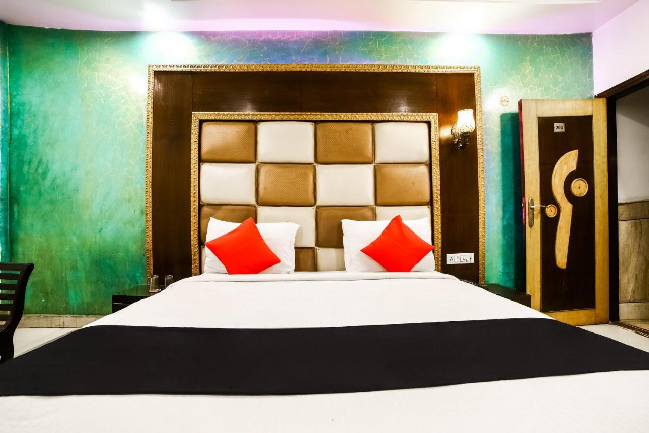 ניו דלהי Capital O 6408 Hotel Delhi Heart מראה חיצוני תמונה